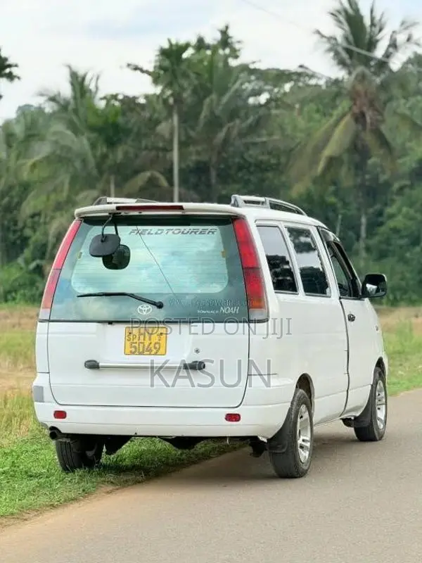 Toyota KR41 2004 Van (Used)