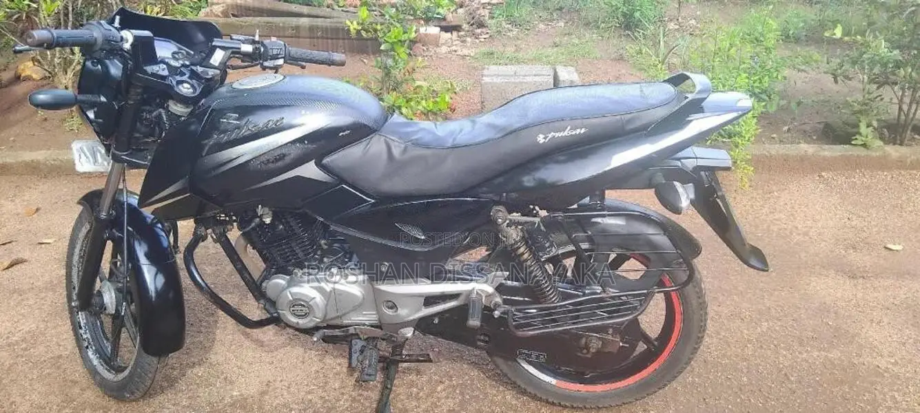 Bajaj Pulsar 2015 Motorbike (Used)