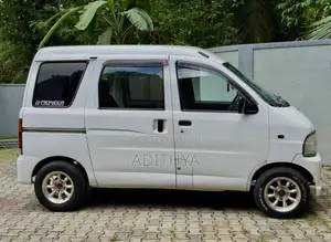 Daihatsu Hijet 2001 Van (Used)