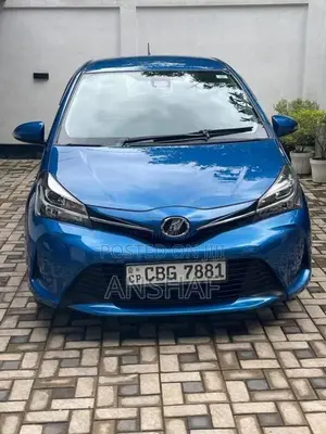 Toyota VITZ LED 2016 Car (Used)