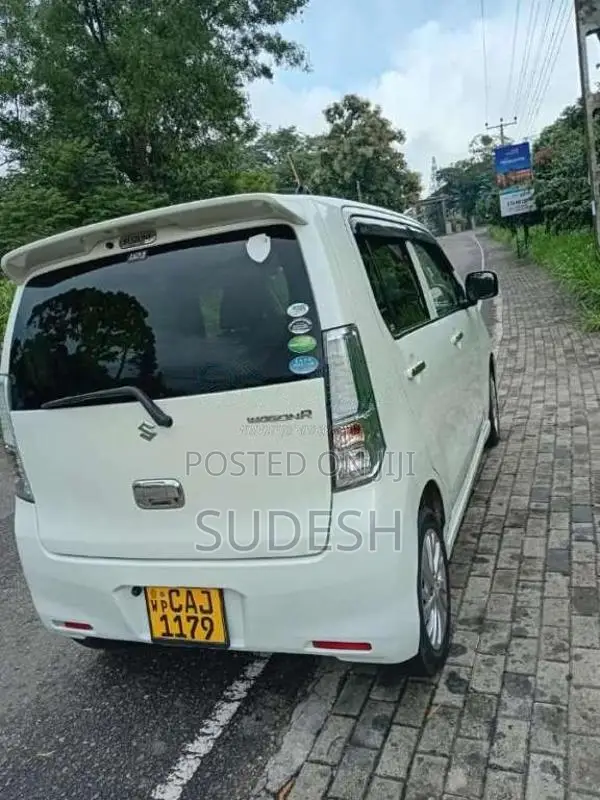 Suzuki Wagon R 2014 Car (Used)