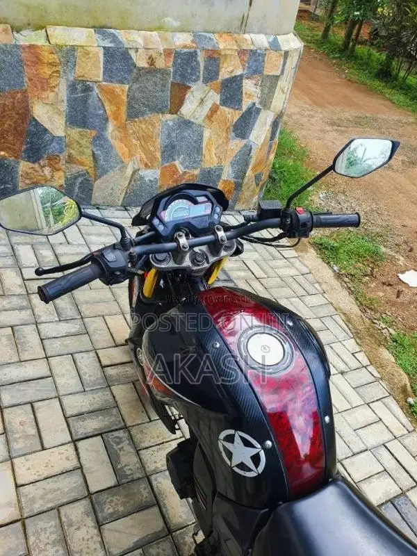 Yamaha FZ 2011 Motorbike (Used)