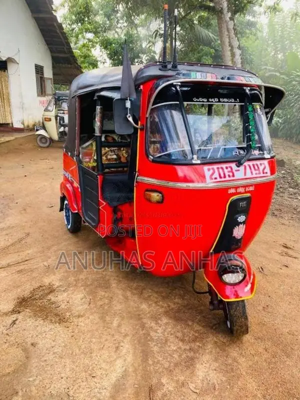 Bajaj RE 2 Stroke 1998 Three Wheel (Used)
