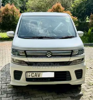 Suzuki Wagon R Fz 2017 Car (Used)
