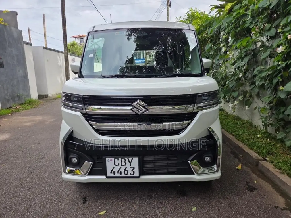 Suzuki Spacia Custom XS 2025 Car (Used)