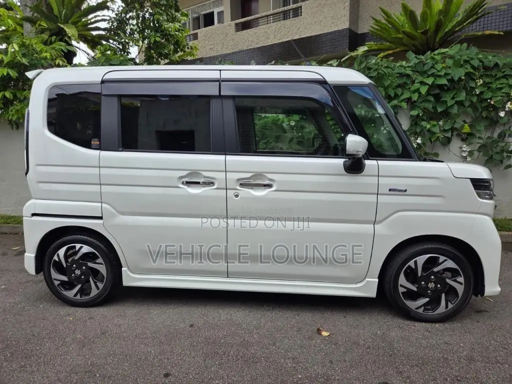 Suzuki Spacia Custom XS 2025 Car (Used)