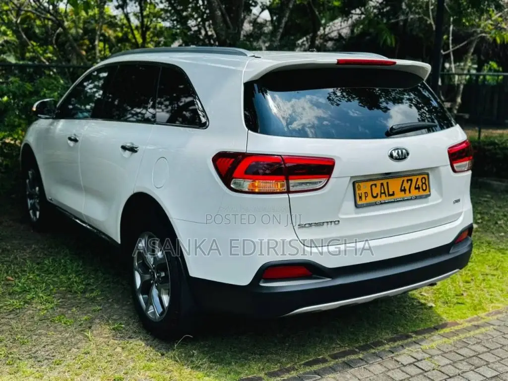 Kia Sorento 1-20 Option 2015 SUV (Used)