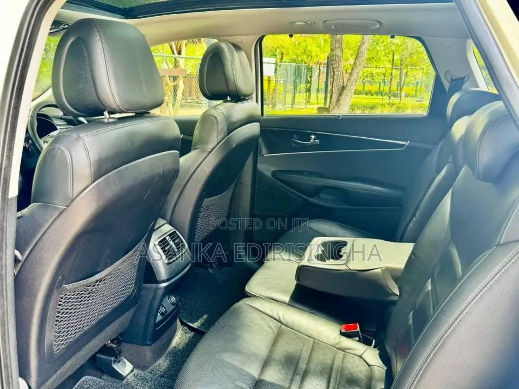 Kia Sorento 1-20 Option 2015 SUV (Used)