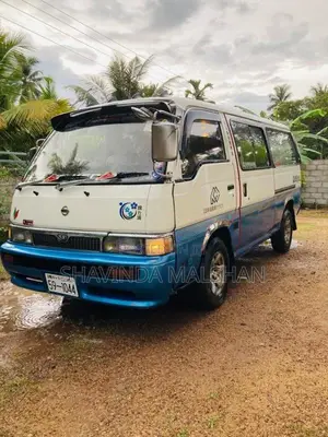 Nissan Caravan 1992 Van (Used)