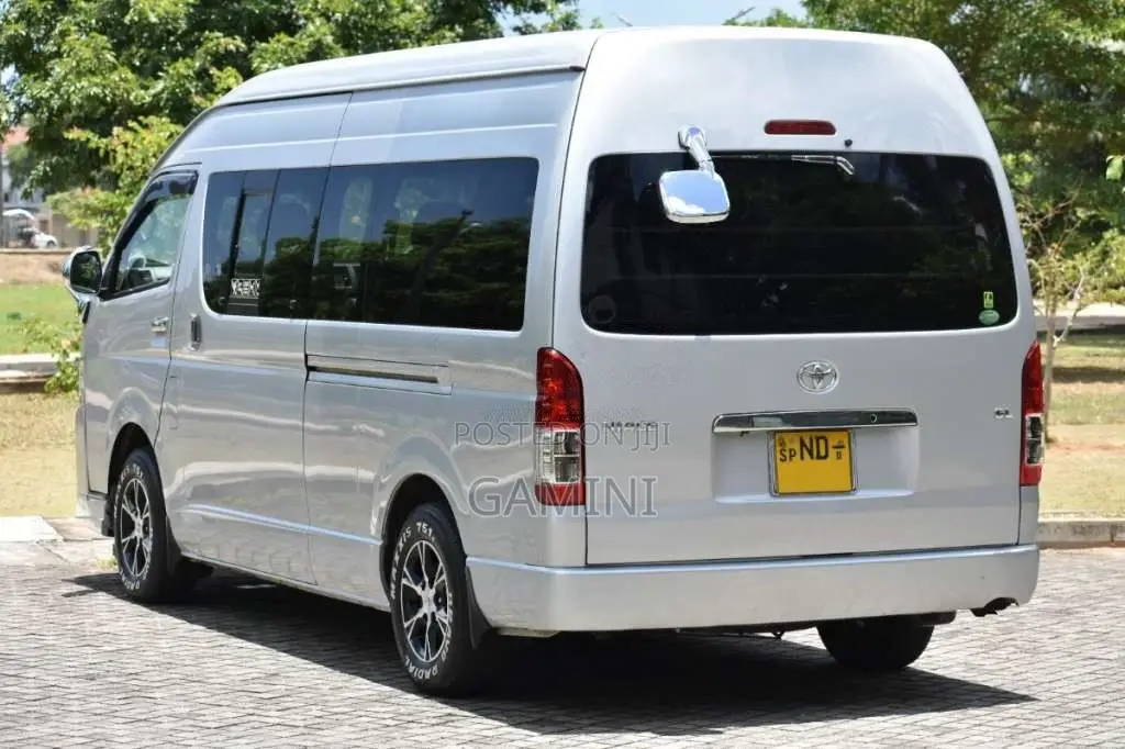 Toyota KDH 223B GL 2012 Van (Used)