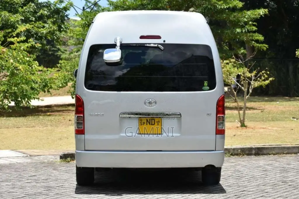 Toyota KDH 223B GL 2012 Van (Used)