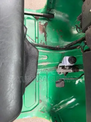 Bajaj 4 Stroke 2014 Three Wheel (Used)