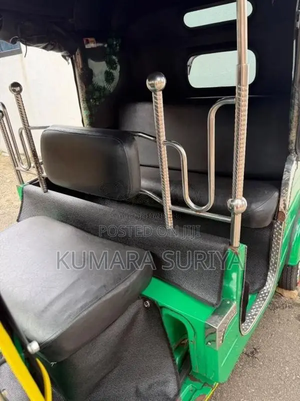 Bajaj 4 Stroke 2014 Three Wheel (Used)