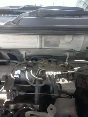 Nissan N16 2006 Car (Used)