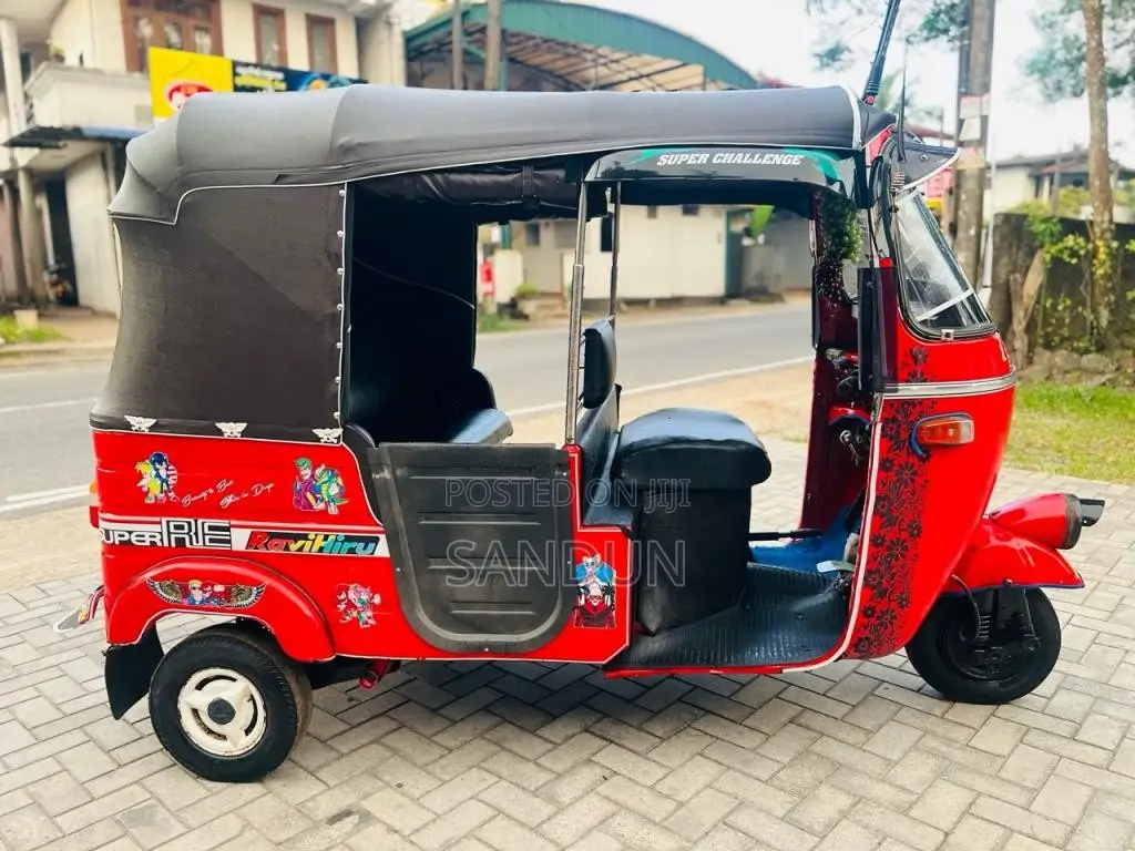 Bajaj 2stok 1998 Three Wheel (Used)