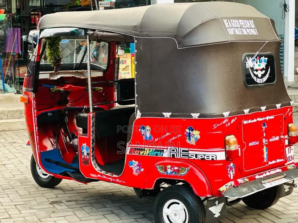 Bajaj 2stok 1998 Three Wheel (Used)