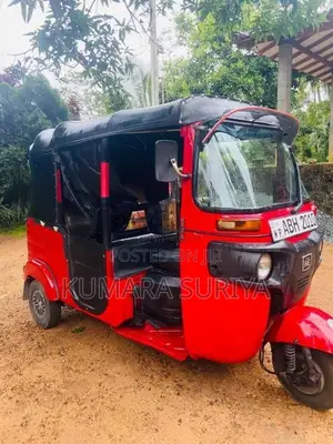 Bajaj 2 Stroke 2016 Three Wheel (Used)