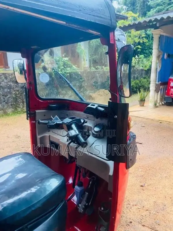 Bajaj 2 Stroke 2016 Three Wheel (Used)