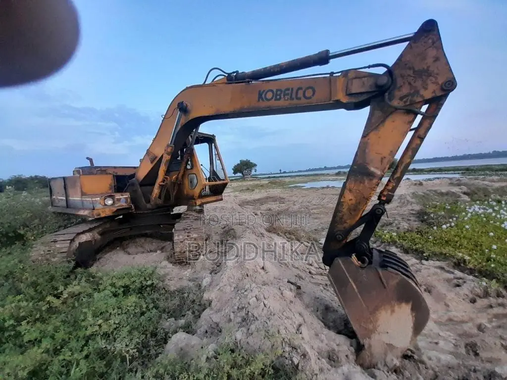 Kobelco 120PC 1999 Heavy-Duty (Used)