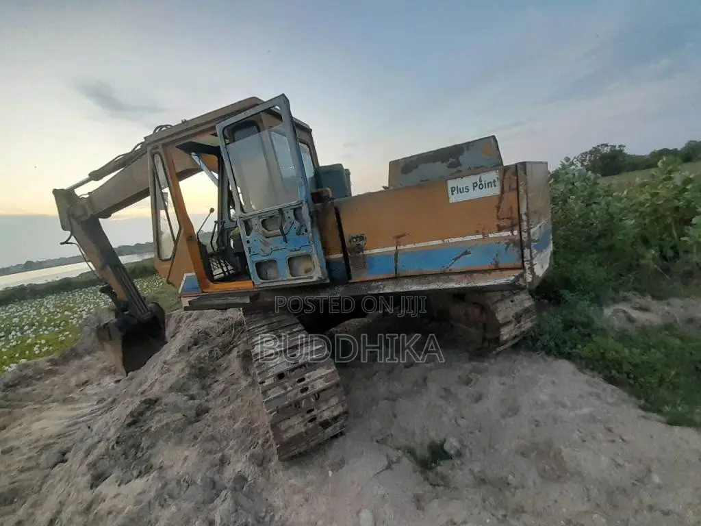 Kobelco 120PC 1999 Heavy-Duty (Used)