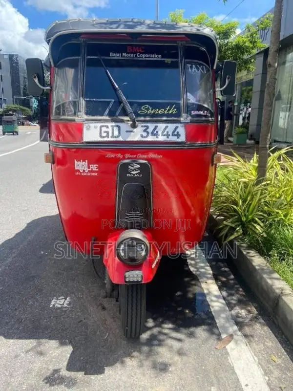 Bajaj 2 stroke 2000 Three Wheel (Used)