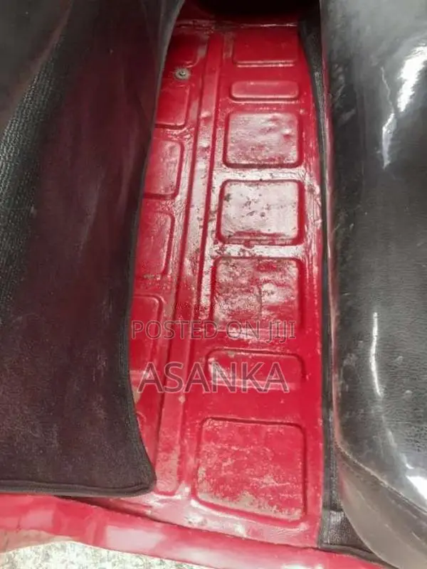 Bajaj 2 Stroke 1998 Three Wheel (Used)