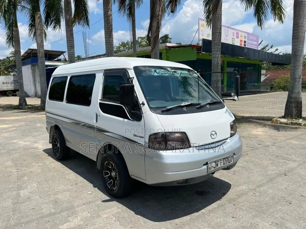 Mazda Bongo 1999 Van (Used)