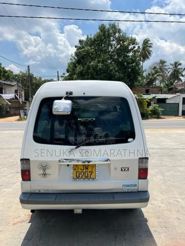 Mazda Bongo 1999 Van (Used)