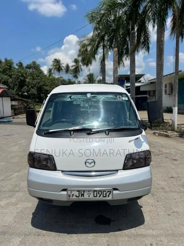Mazda Bongo 1999 Van (Used)