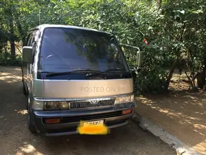 Nissan Caravan 1995 Van (Used)