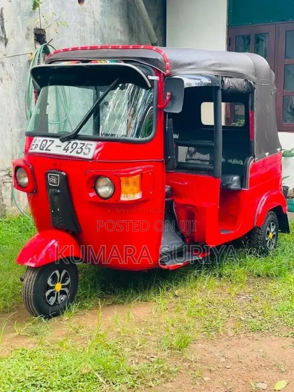 Bajaj 4 Stroke 2010 Three Wheel (Used)