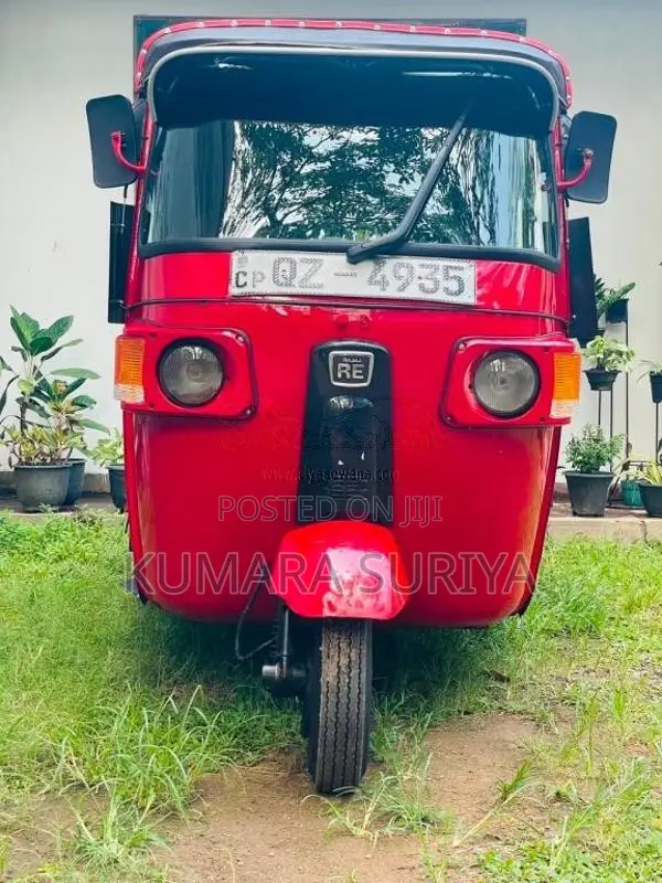 Bajaj 4 Stroke 2010 Three Wheel (Used)