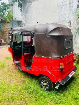 Bajaj 4 Stroke 2010 Three Wheel (Used)