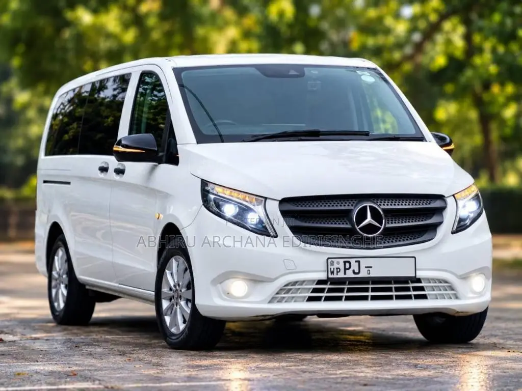 Mercedes-Benz 116 CDI Vito Mixto 2017 Van (Used)