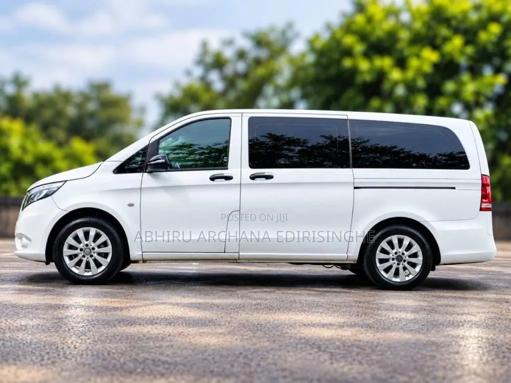 Mercedes-Benz 116 CDI Vito Mixto 2017 Van (Used)