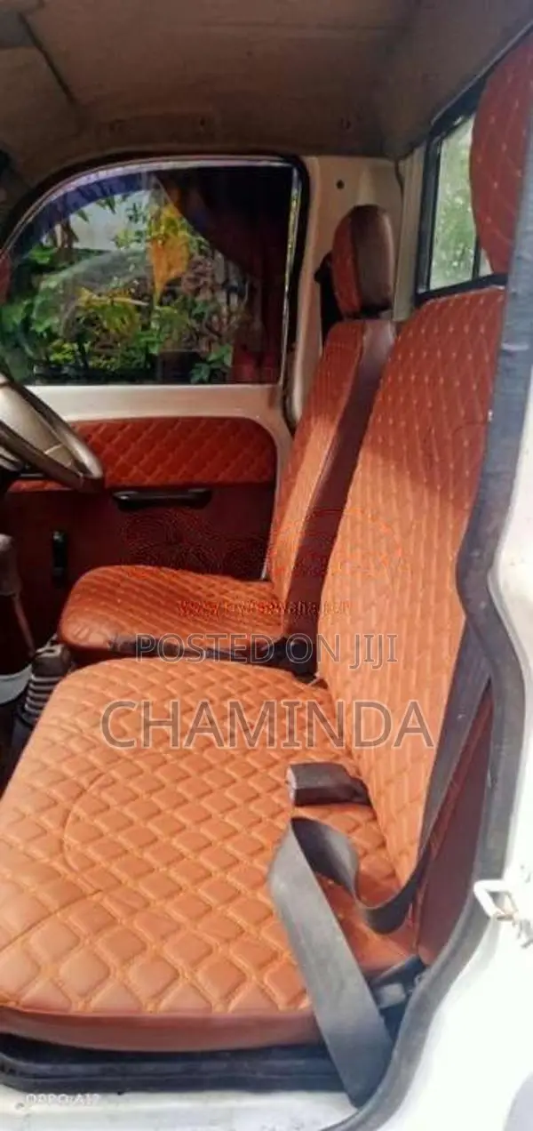 Mahindra Maxximo Plus 2013 Lorry (Used)