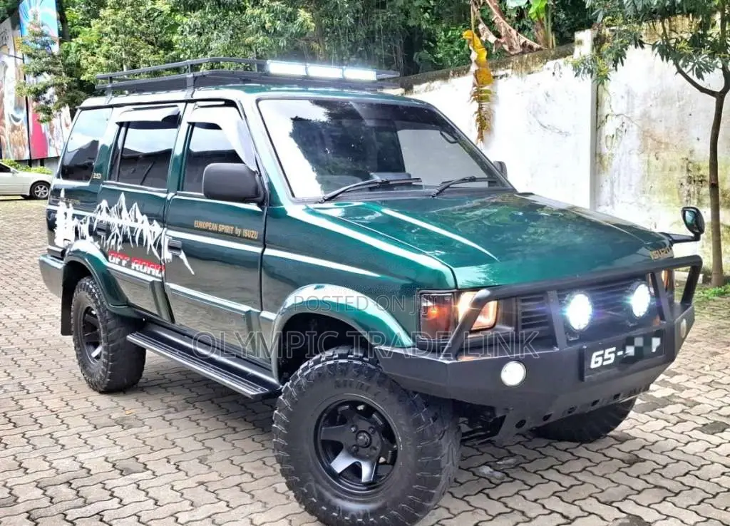 Isuzu BIGHORN PANTHER Consider 1999 SUV (Used)