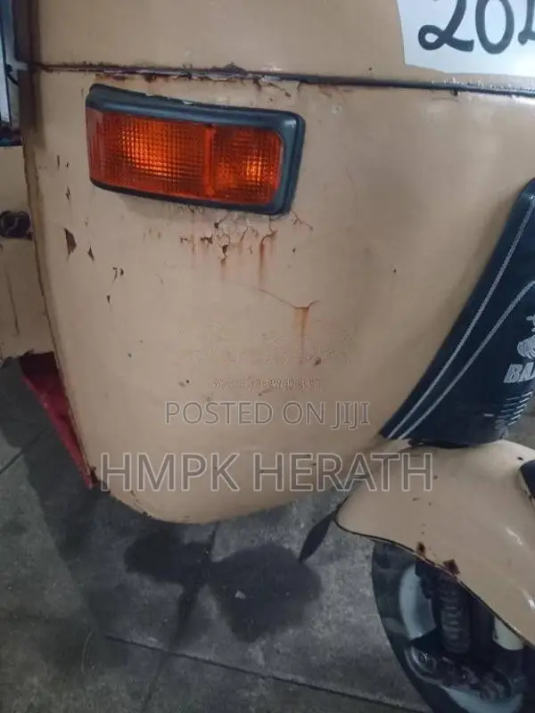 Bajaj 2 stroke 1998 Three Wheel (Used)