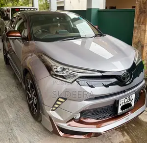 Toyota CHR GT Brown Top 2019 SUV (Used)