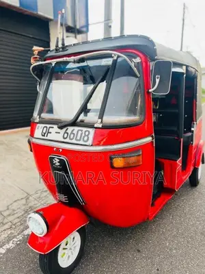 Bajaj 2 Stroke 2006 Three Wheel (Used)