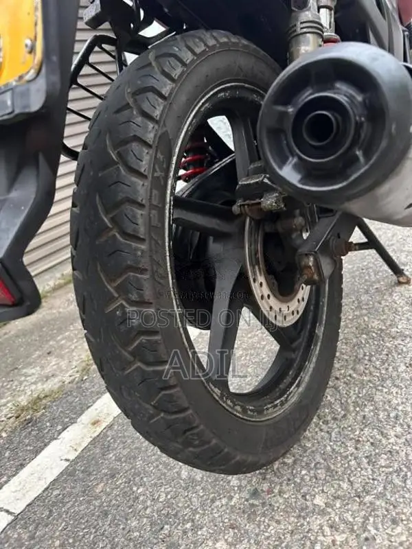 Hero Hunk 2015 Motorbike Unregistered (Recondition)