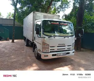 Isuzu ELF 2013 Lorry (Used)
