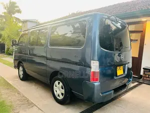 Nissan E25 2007 Van (Used)