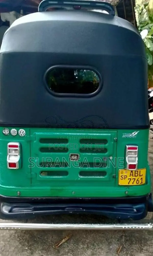 Bajaj 4 stroke 2016 Three Wheel (Used)