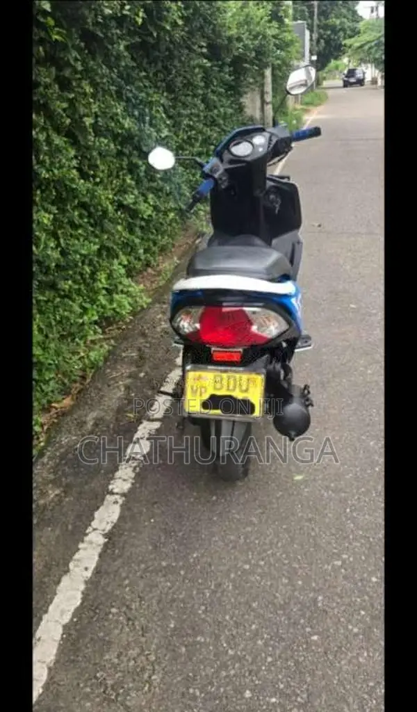 Honda Dio 2016 Motorbike (Used)