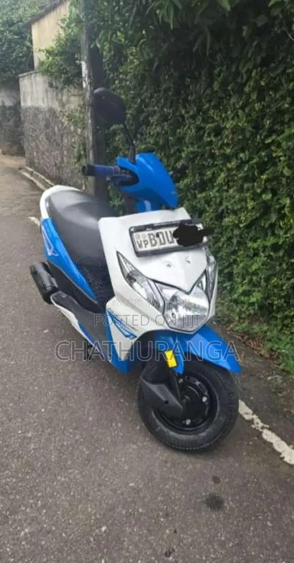 Honda Dio 2016 Motorbike (Used)