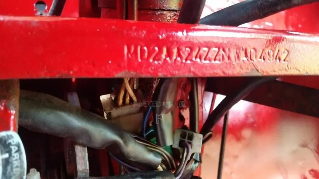 Bajaj RE 2 Stroke 2006 Three Wheel (Used)
