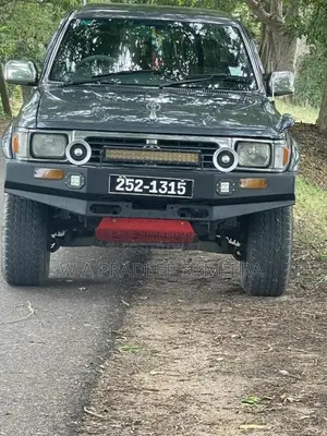 Toyota Hilux 107 SSR 1992 Pickup (Used)
