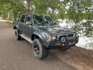 Toyota Hilux 107 SSR 1992 Pickup (Used)