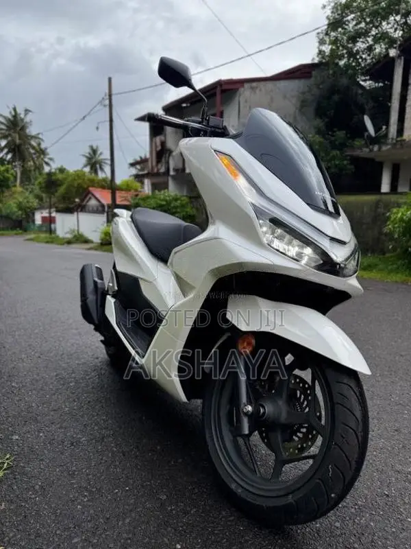 Honda Pcx 160 2026 Motorbike Brand New